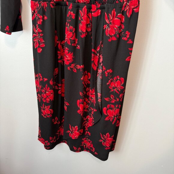 Lane Bryant Women's 14/16 Floral Print Wrap Dress Black & Red - Picture 6 of 8
